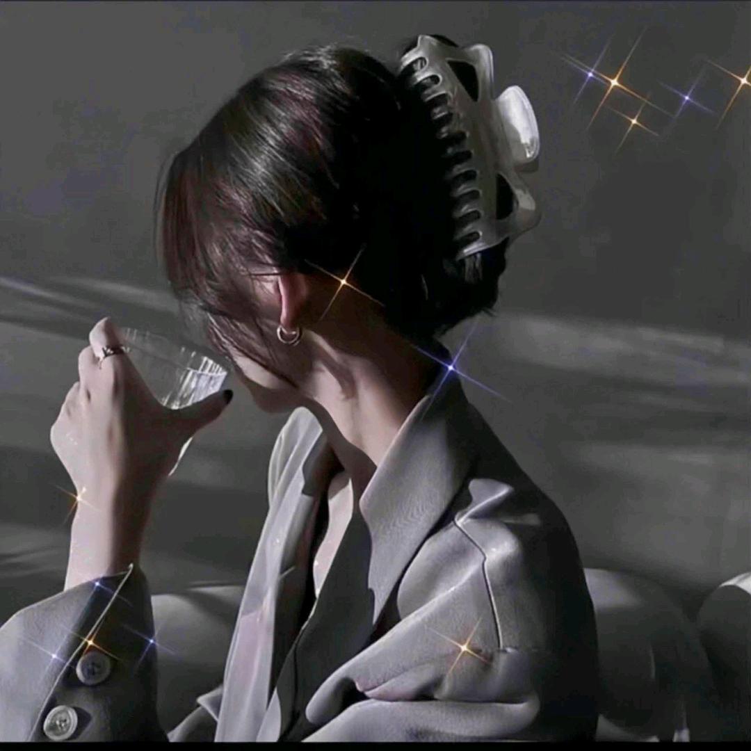 化妆造型师