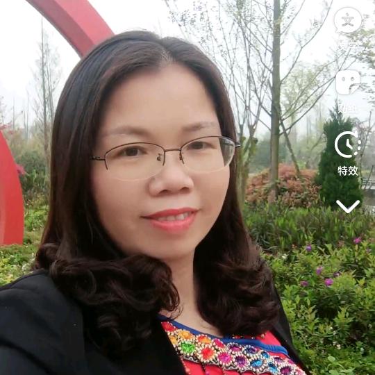 廖老师和她的人类幼崽们