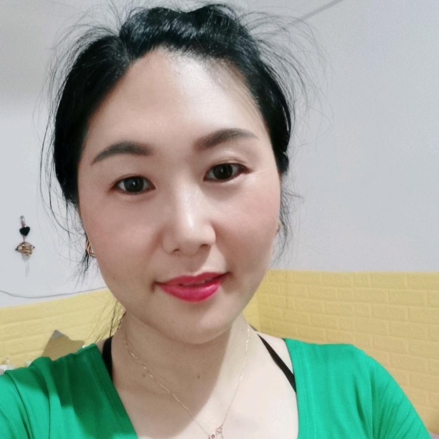 杨萍
