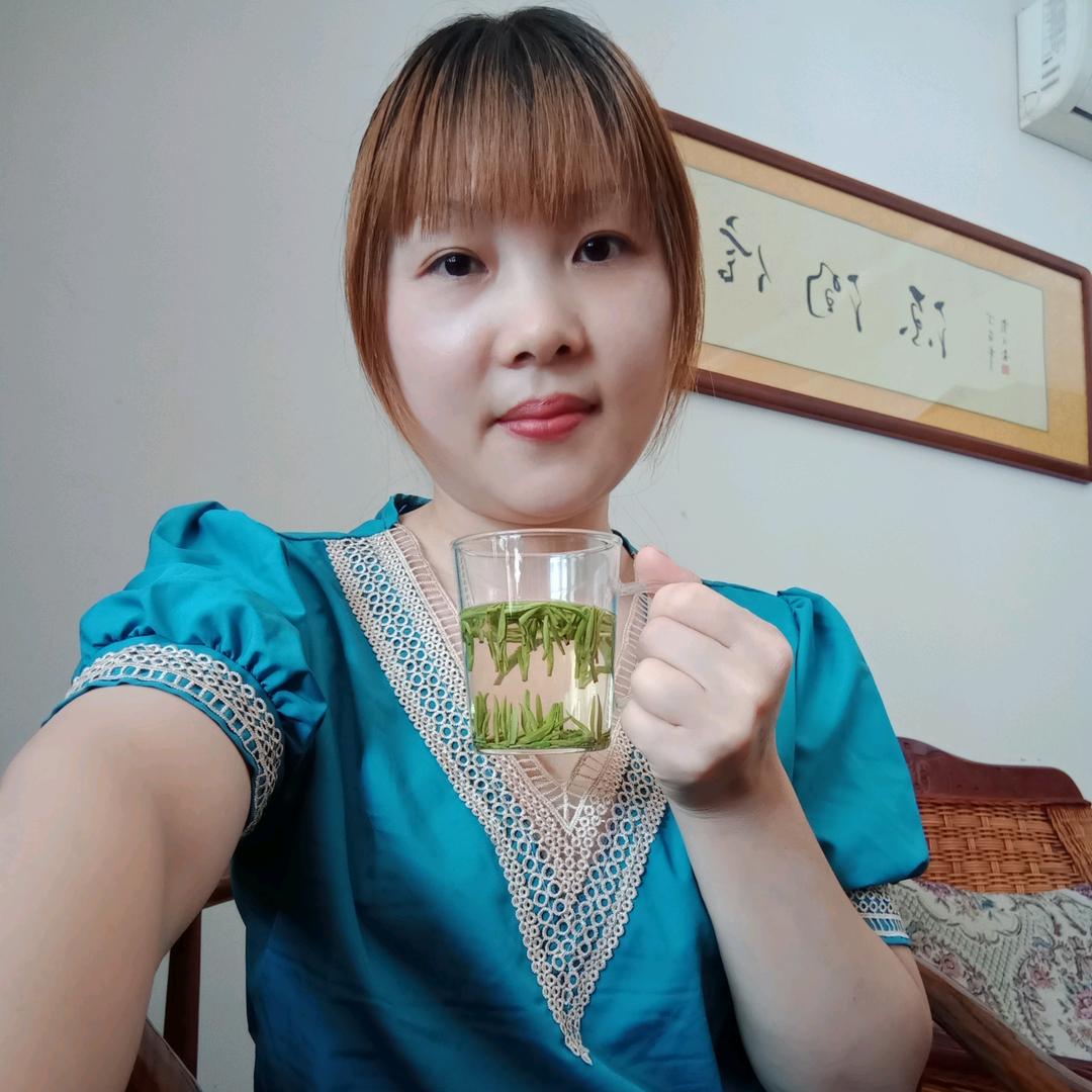 紫阳富硒润源茶业茶妹