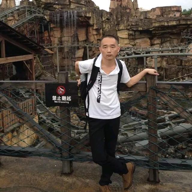 🐖¹⁹₈₃程东子℘࿐