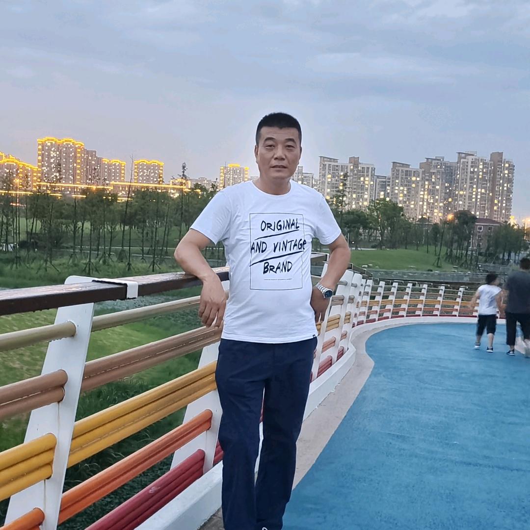 山东人中亚运输强