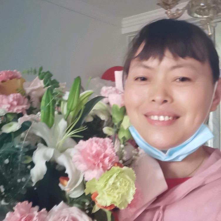 李明珍（晚上6点10分开播）娱乐聊天