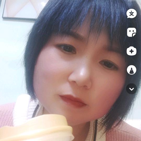 卖猪肉的小姐姐《拒私聊》