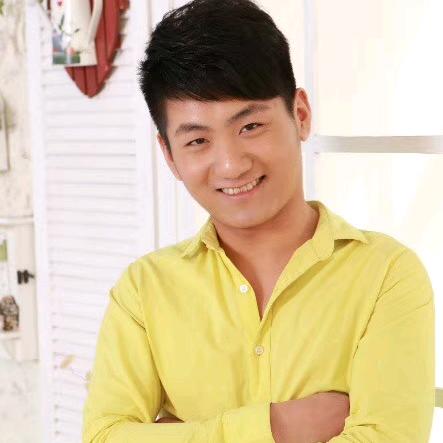 @何威（不忘初心）