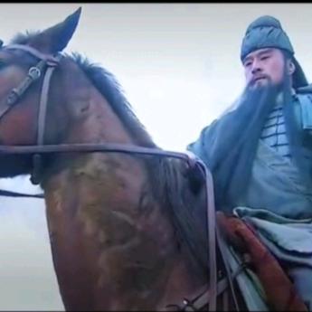 《幺哥》奇葩角度