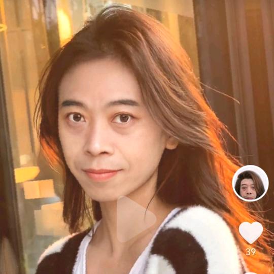 开心的老虎