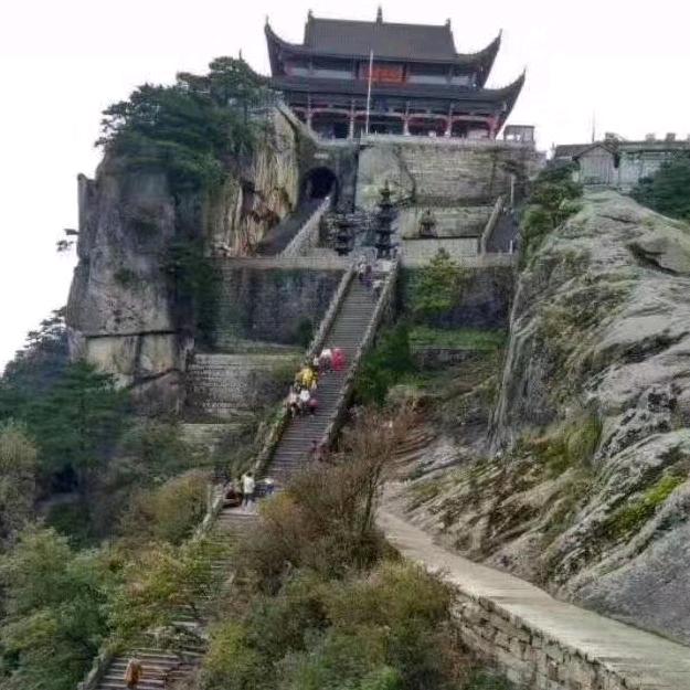 劳明松