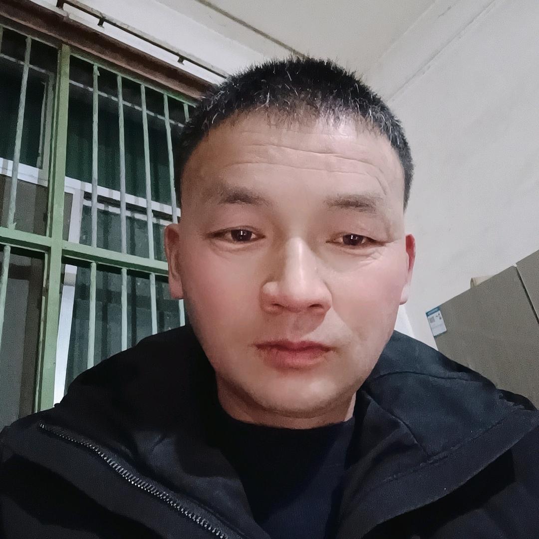 预制板一哥，横市杰杰。