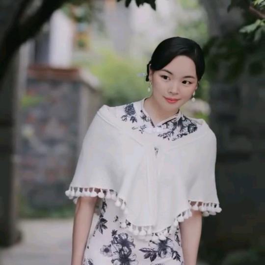 丫玲