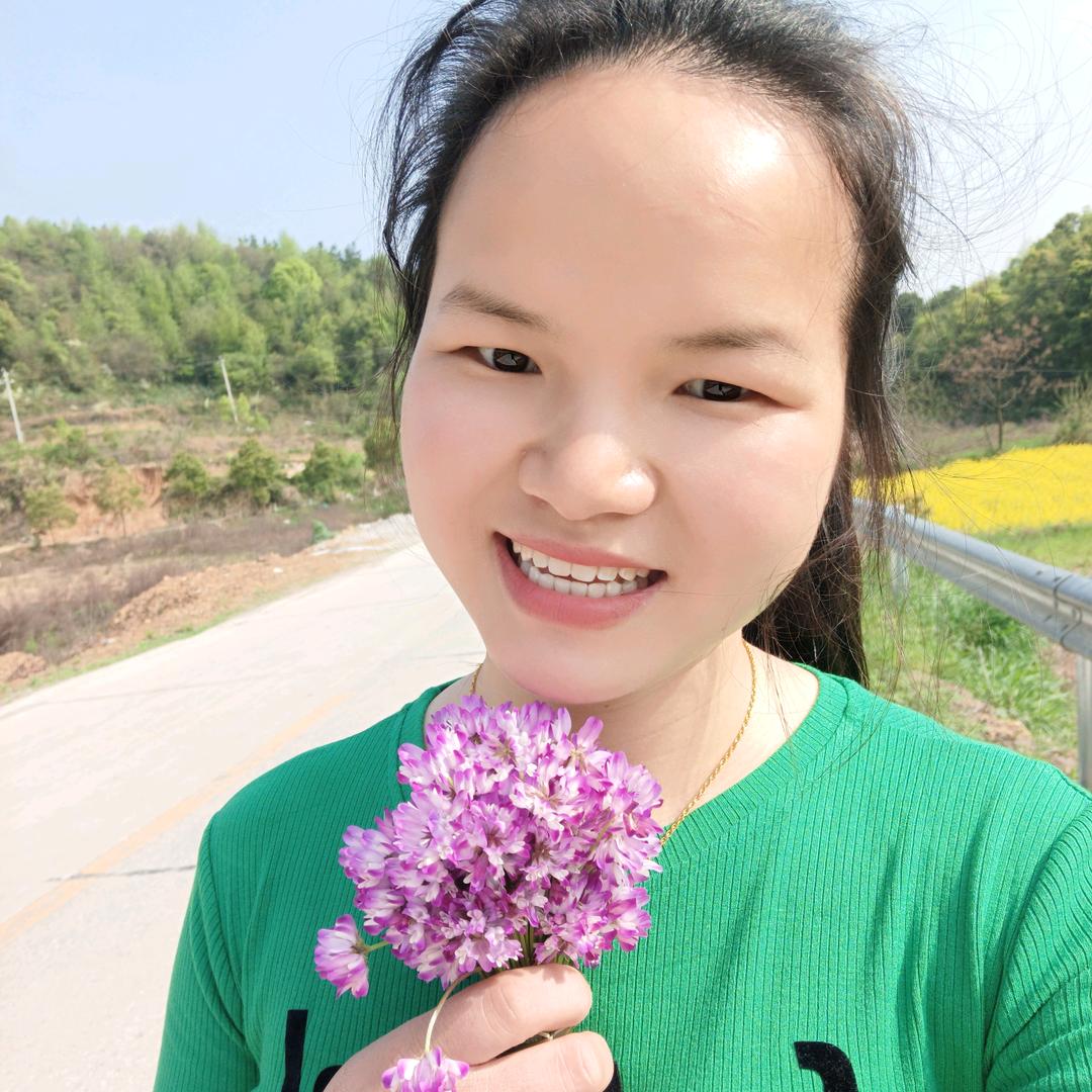 小白爱跳舞