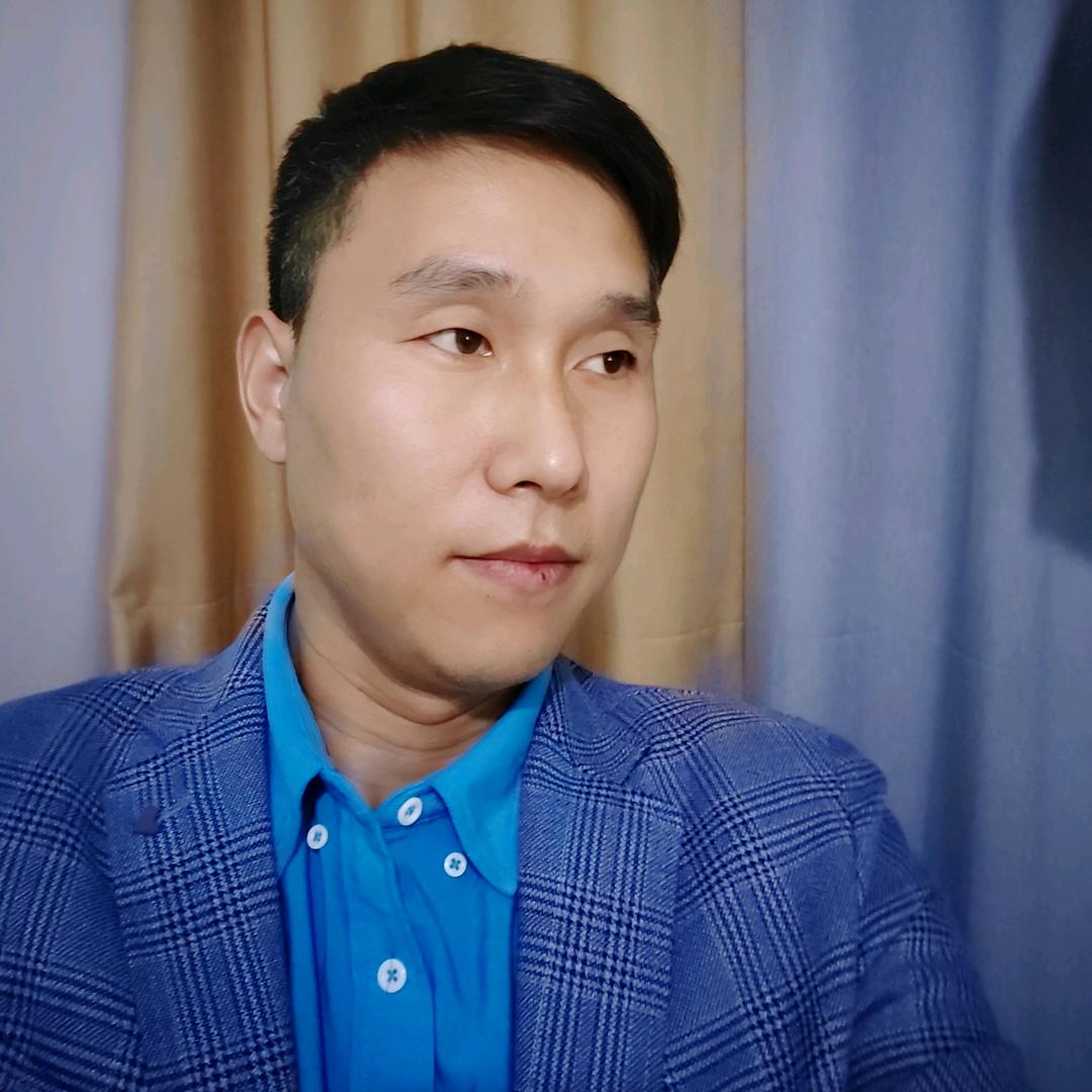 纪歌的生活