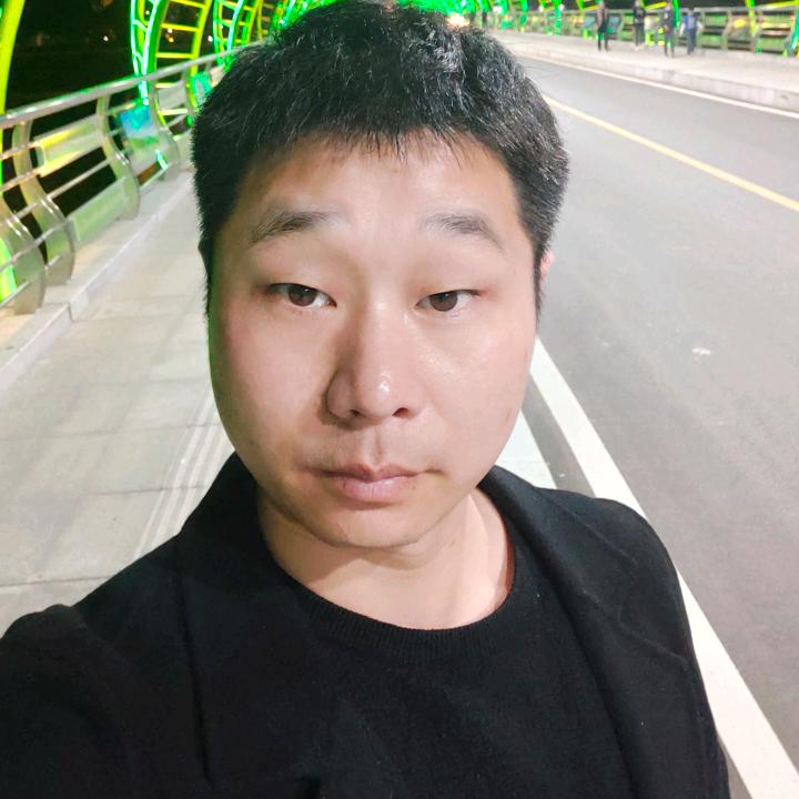 肖家河信阳炖菜馆老王