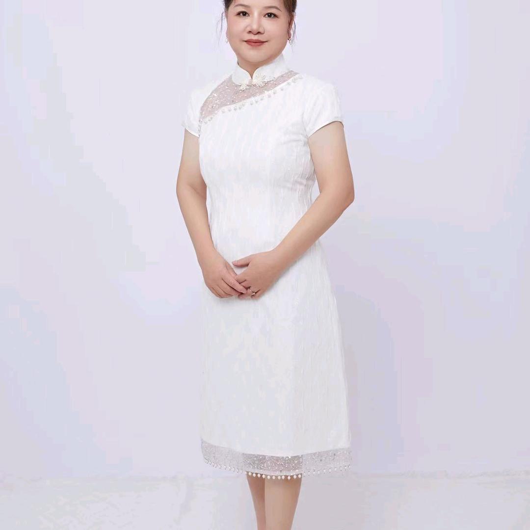 杨琼头像