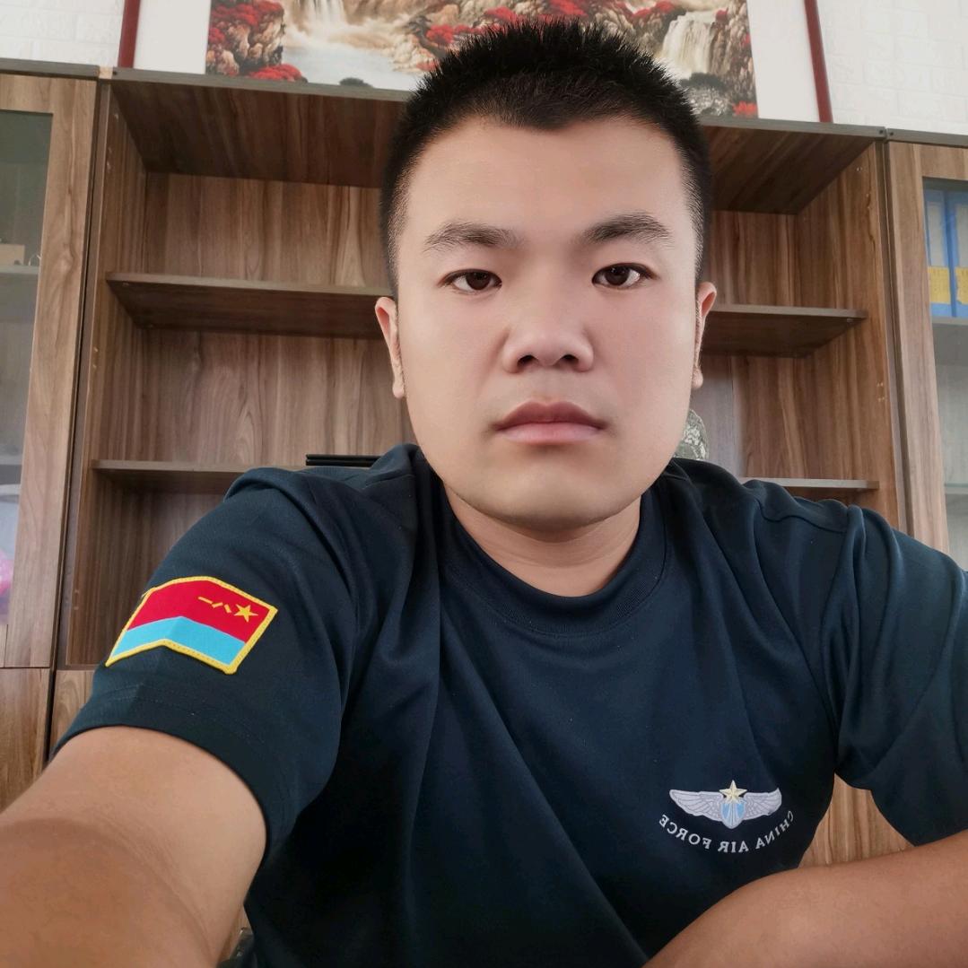 小崔..