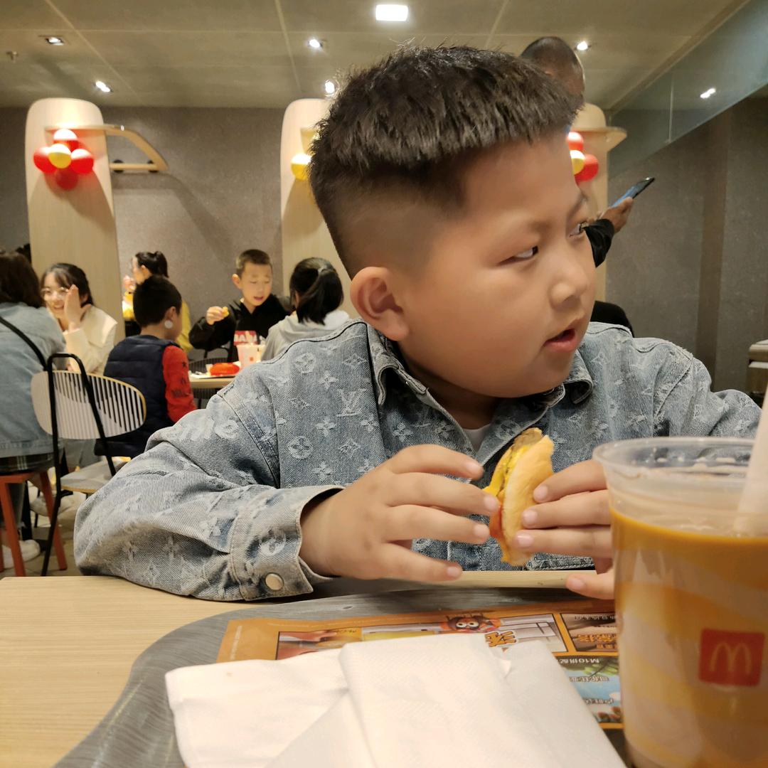 东平县广饶驴肉总店
