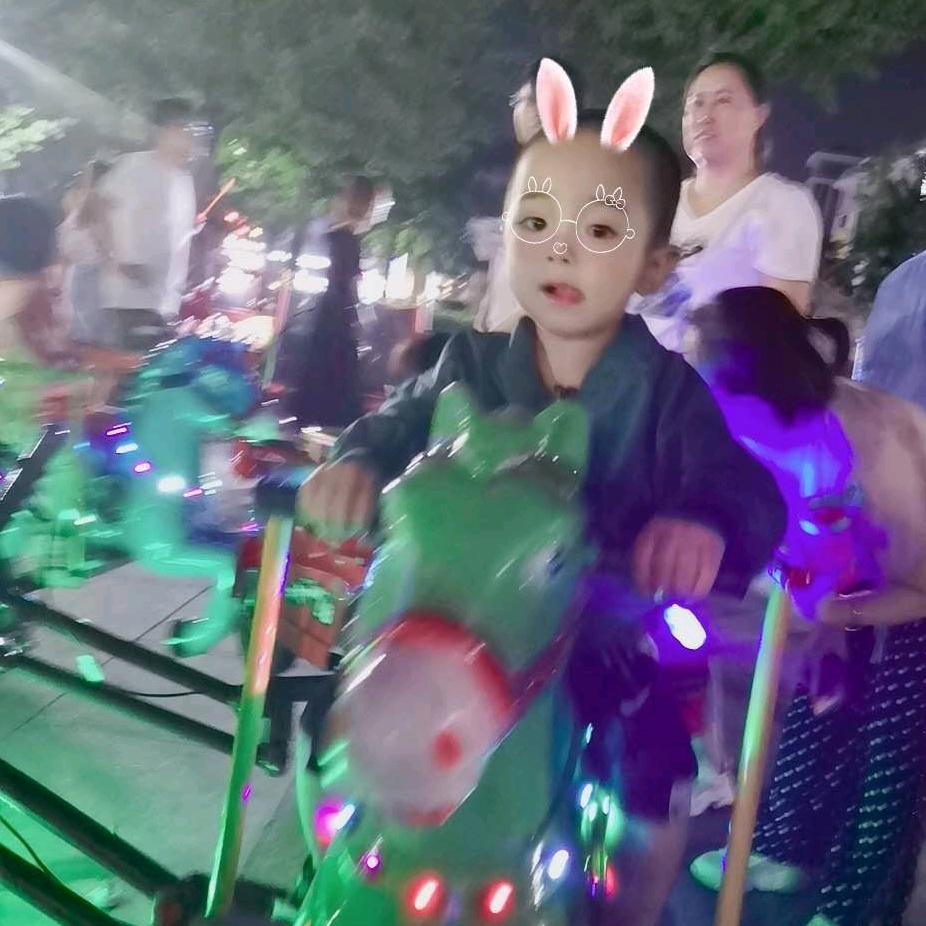 《衣香靓影》女装