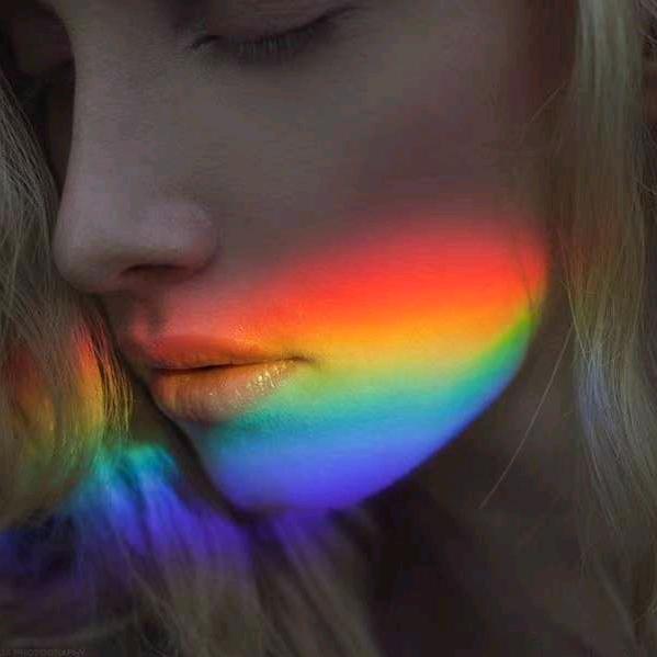 装不慧 ฅ۶•ﻌ•♡