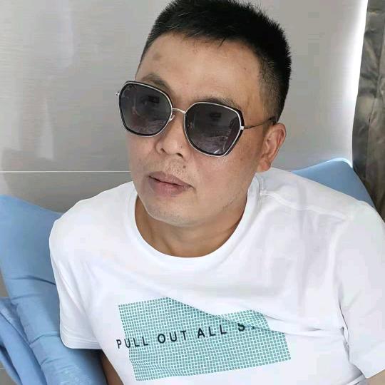 三郎