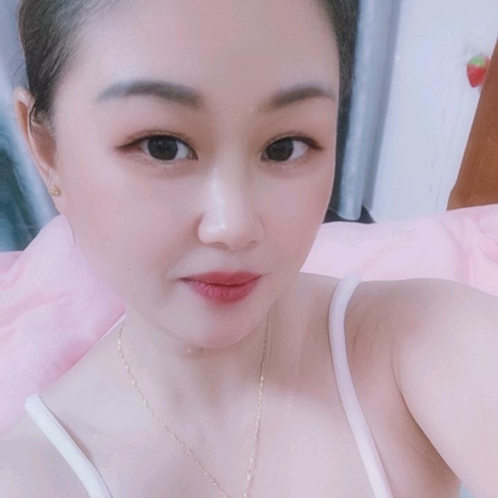 英子