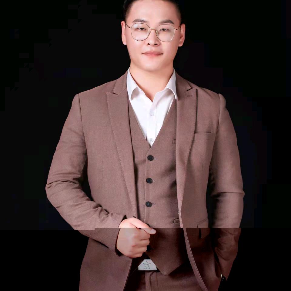 酒仙高级品酒师张峰