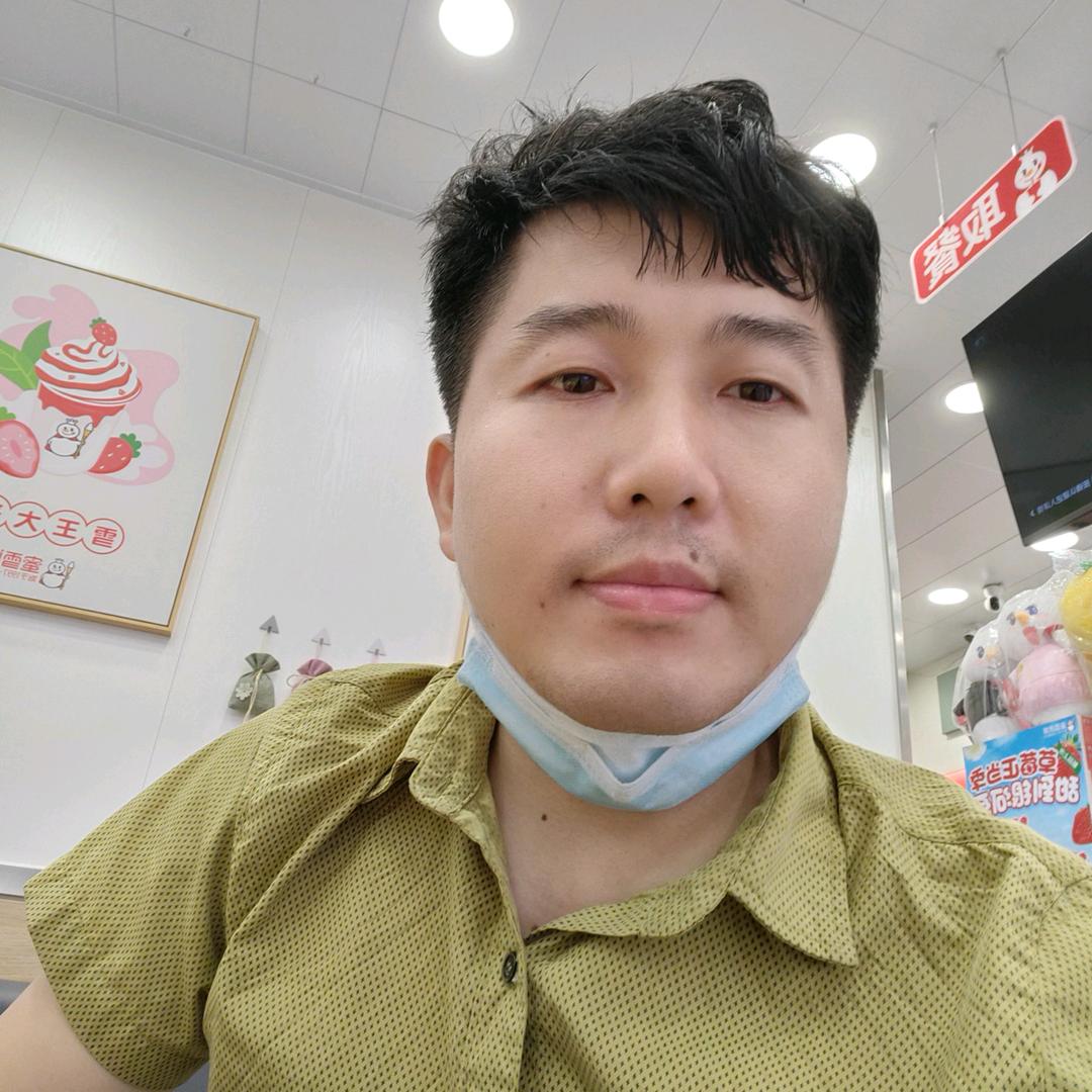 诗暮星宸