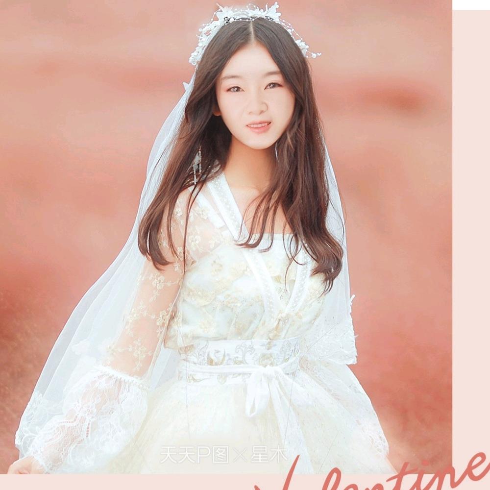 尹♫(͡◕ 希◕ฺ✿ฺ)月