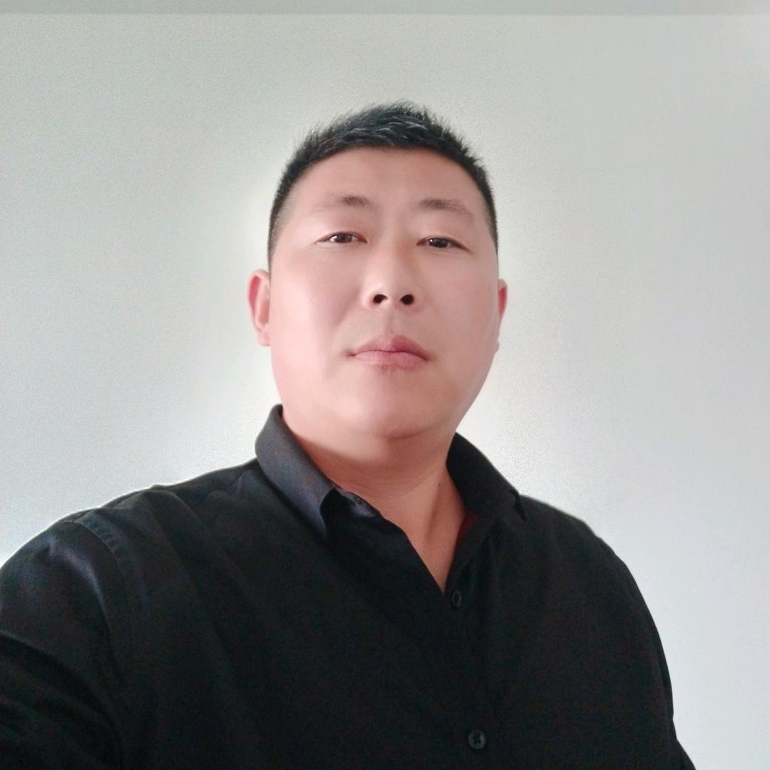 李