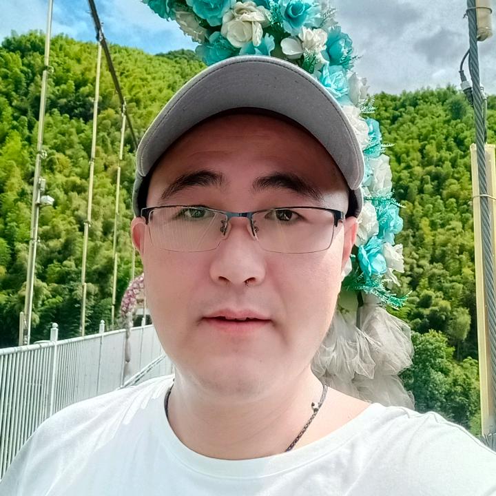 小波汽车出租专业机场接送