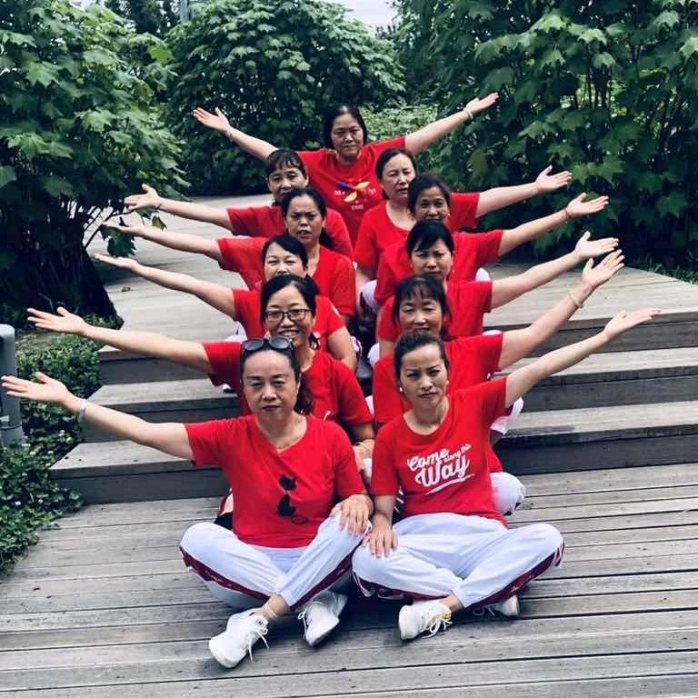 爱曳舞健身小刘