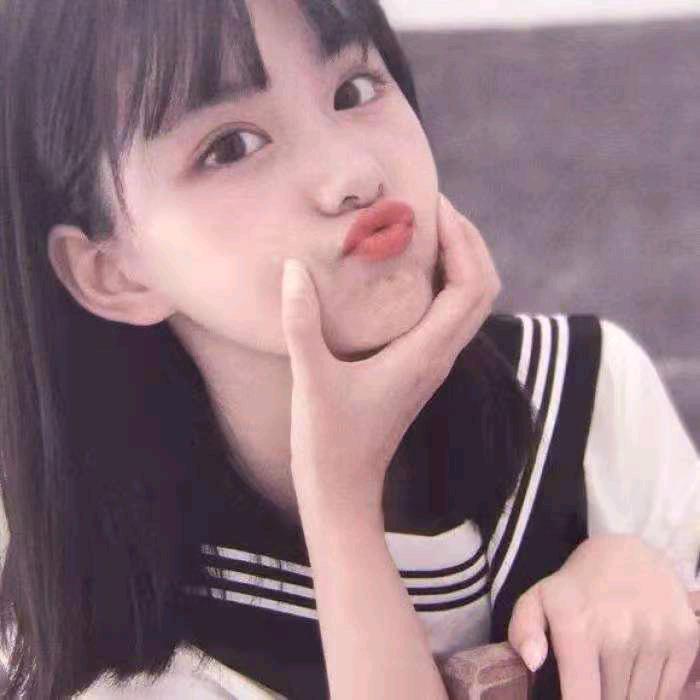 妍妍追剧.