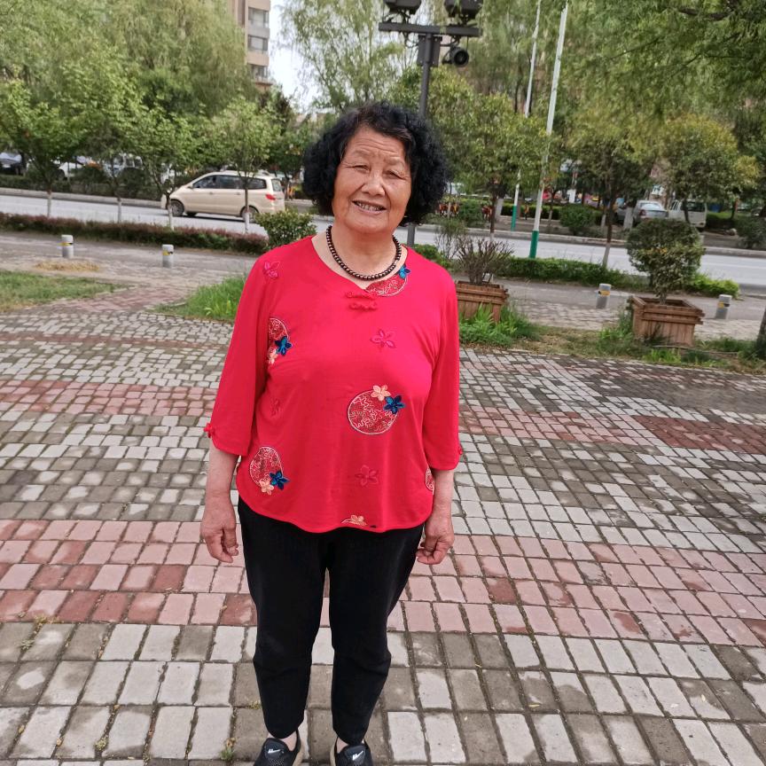 谁家的小谁