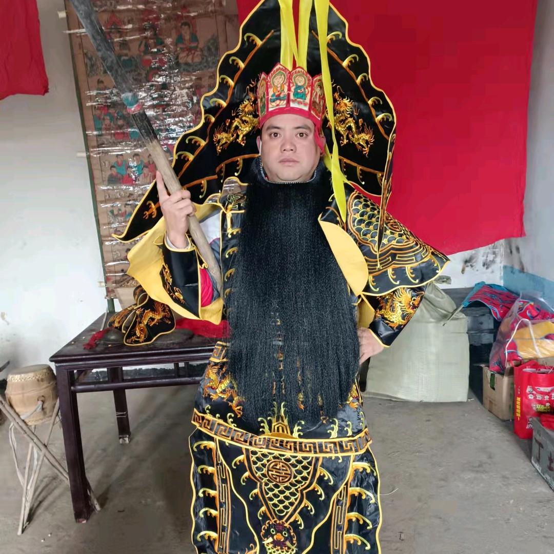 出售蜜蜂、正宗蜂蜜，