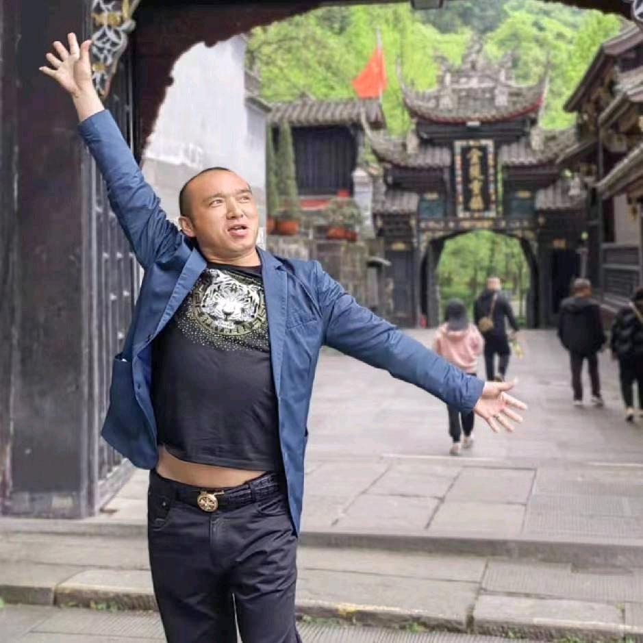 @黄宗明&（川K了哈）