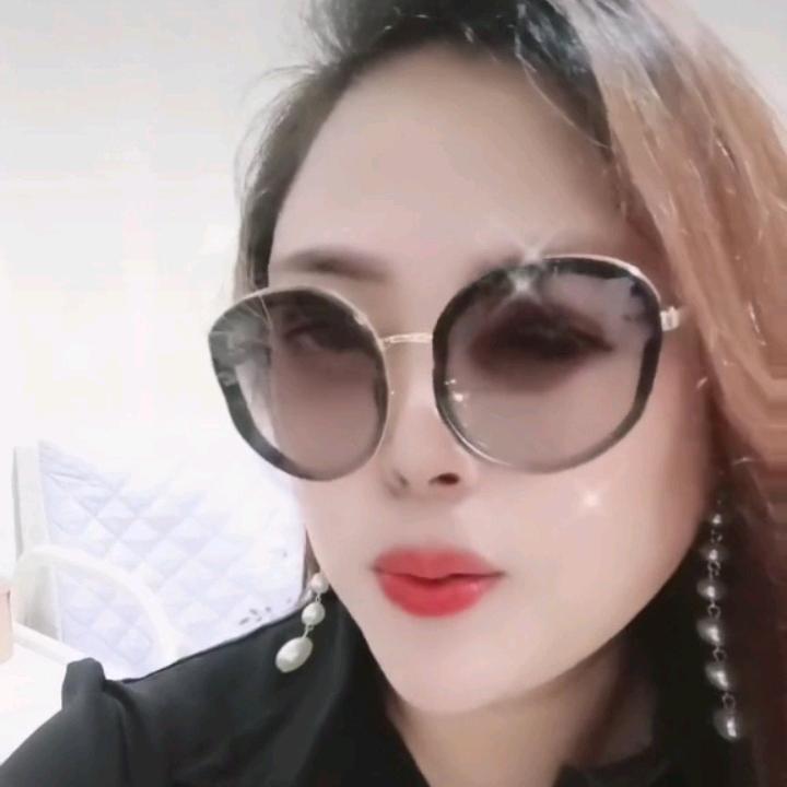 开开心心过好每一天，✌🌹🌹🌹🌹