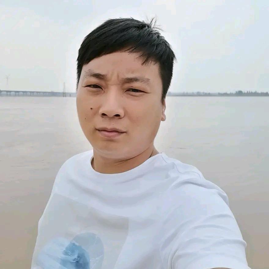 深圳市尚雅铝艺纱窗工厂周振