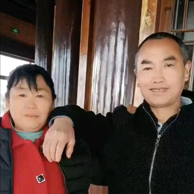 向秋艳