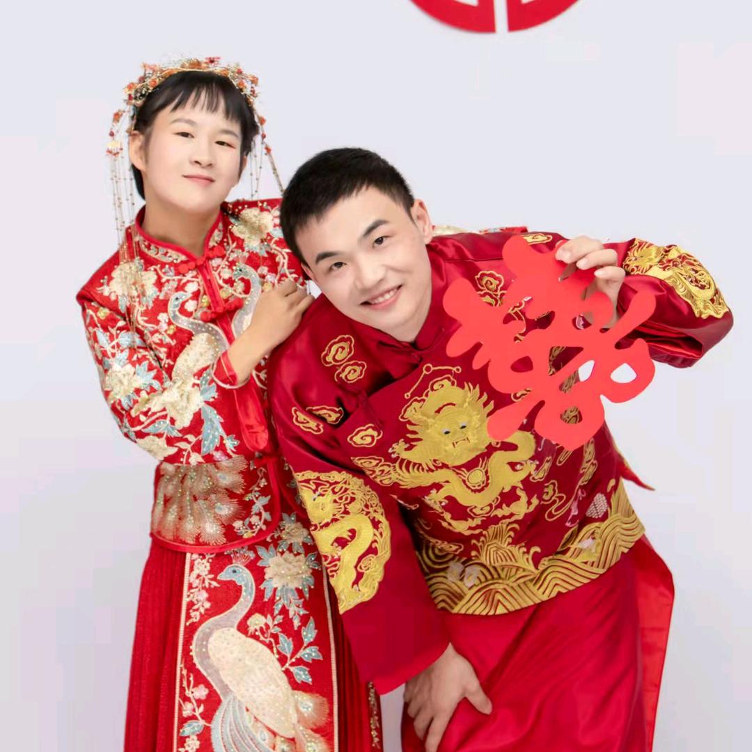 应有霞梦的桃花源。