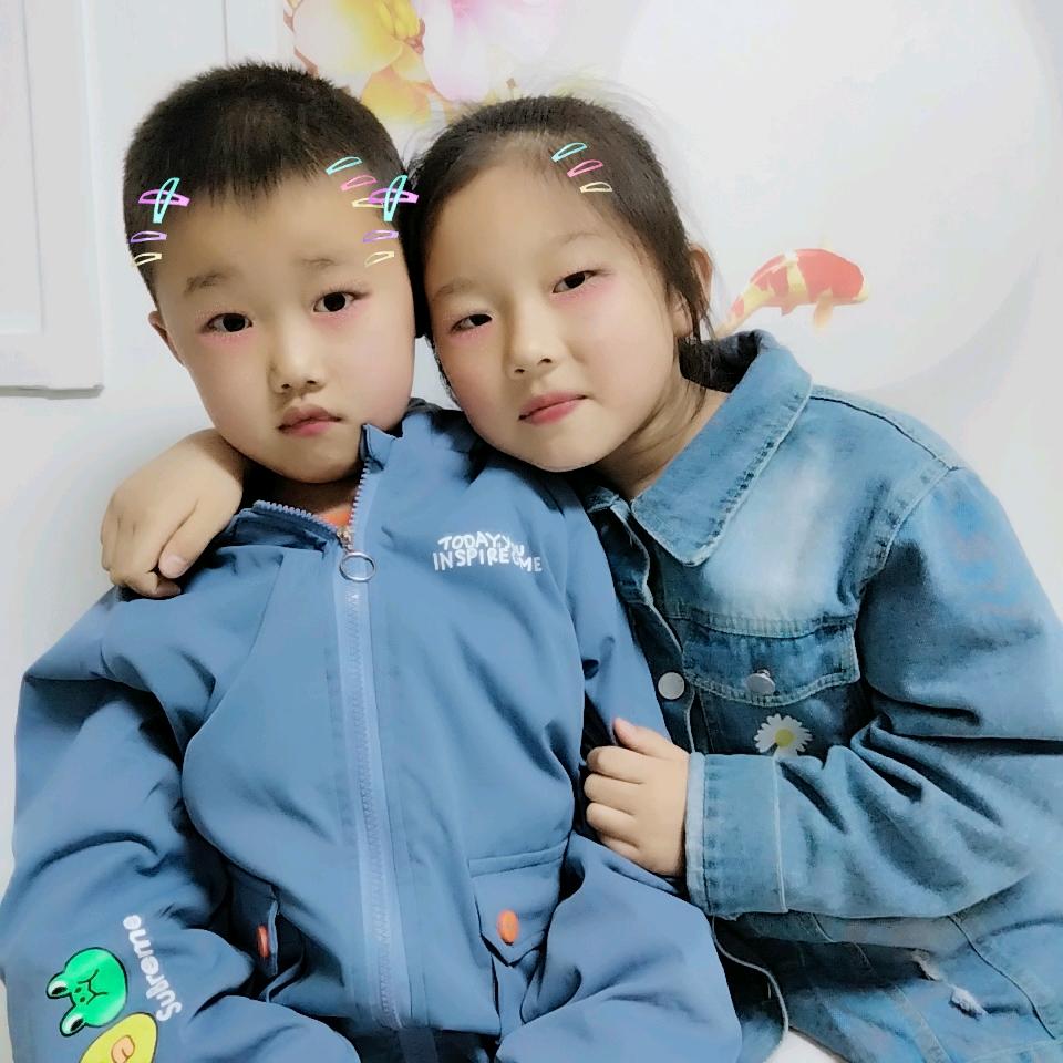 李玲玲李汝耀姐弟俩