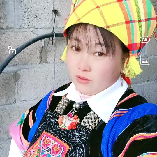 小桔灯.