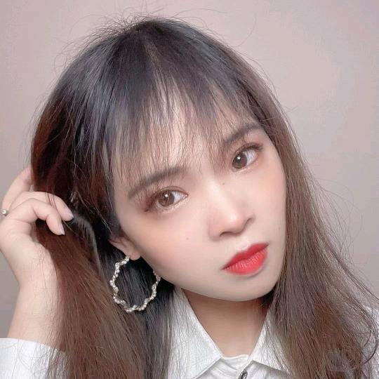 快乐🌸多多💄头像