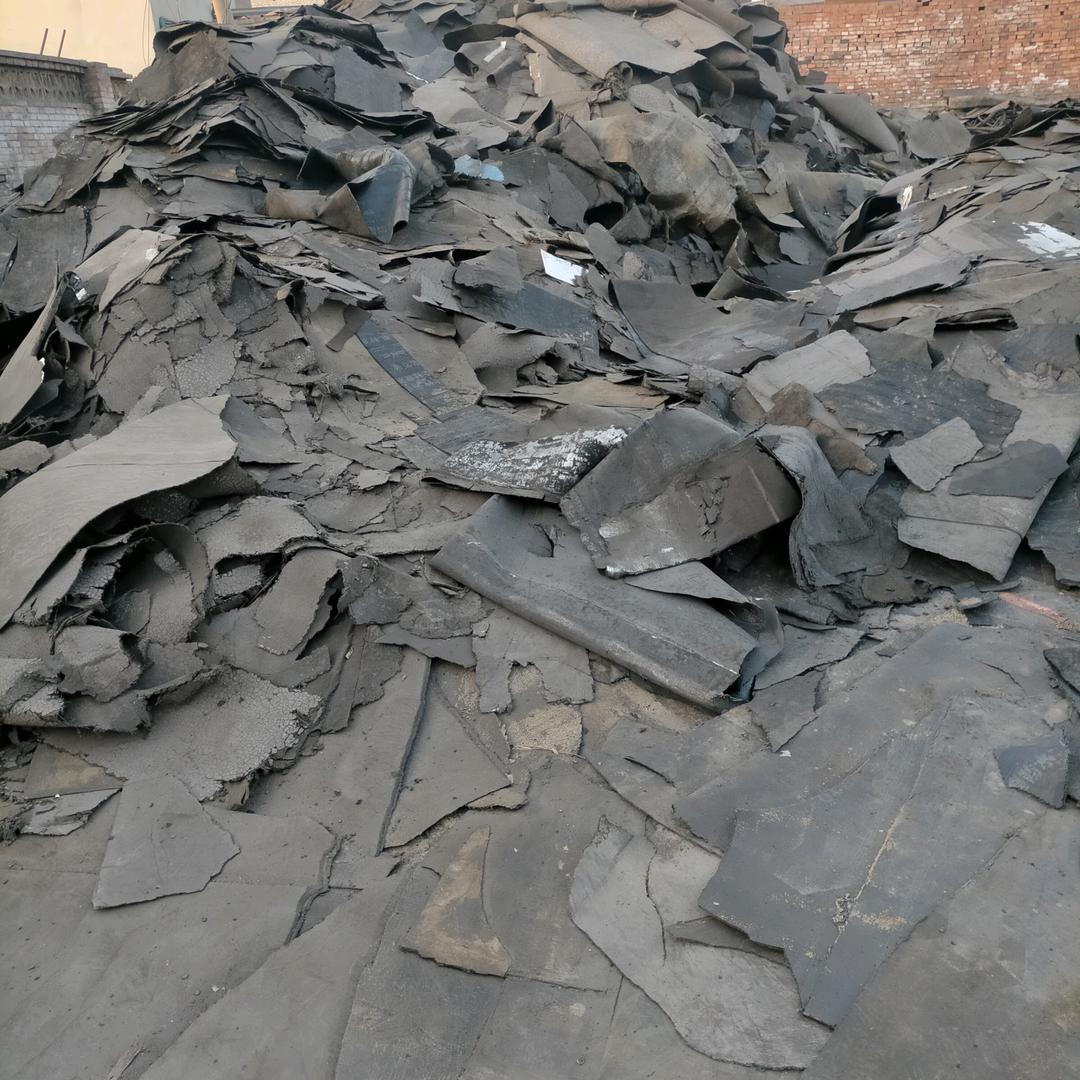 回收油毡橡胶跑道小尹