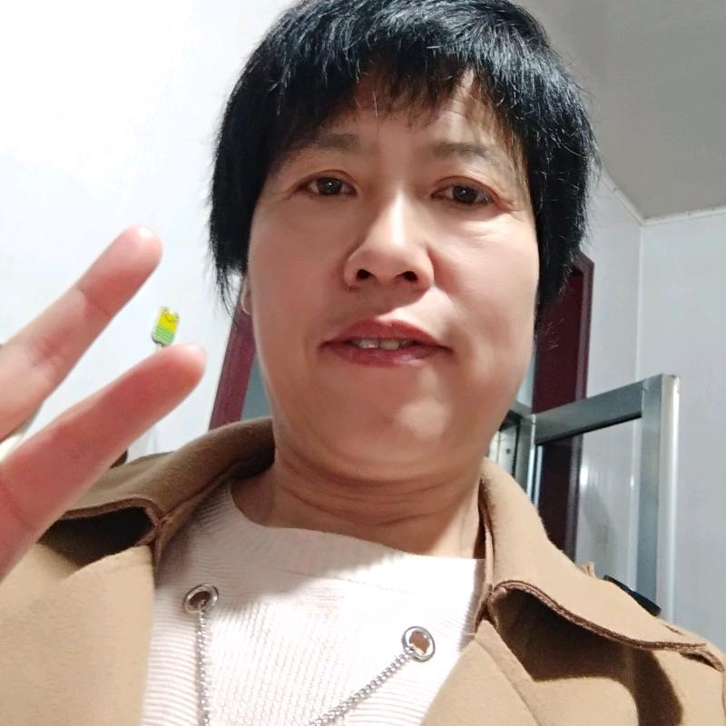 爱车人腊刷厰，王靖静