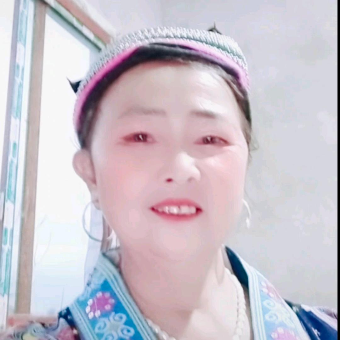 唐正英