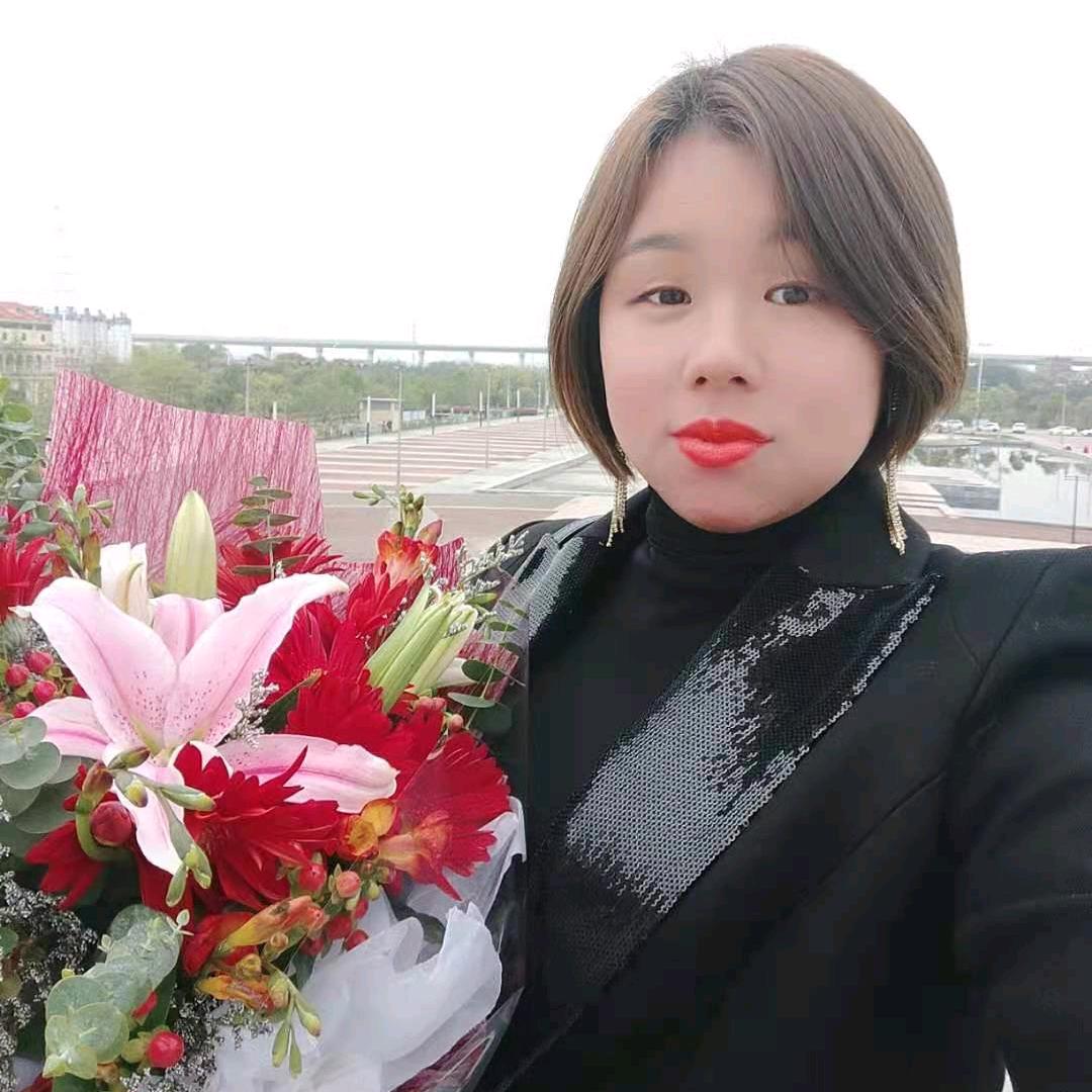 90后三宝妈买保时捷卡宴🥰