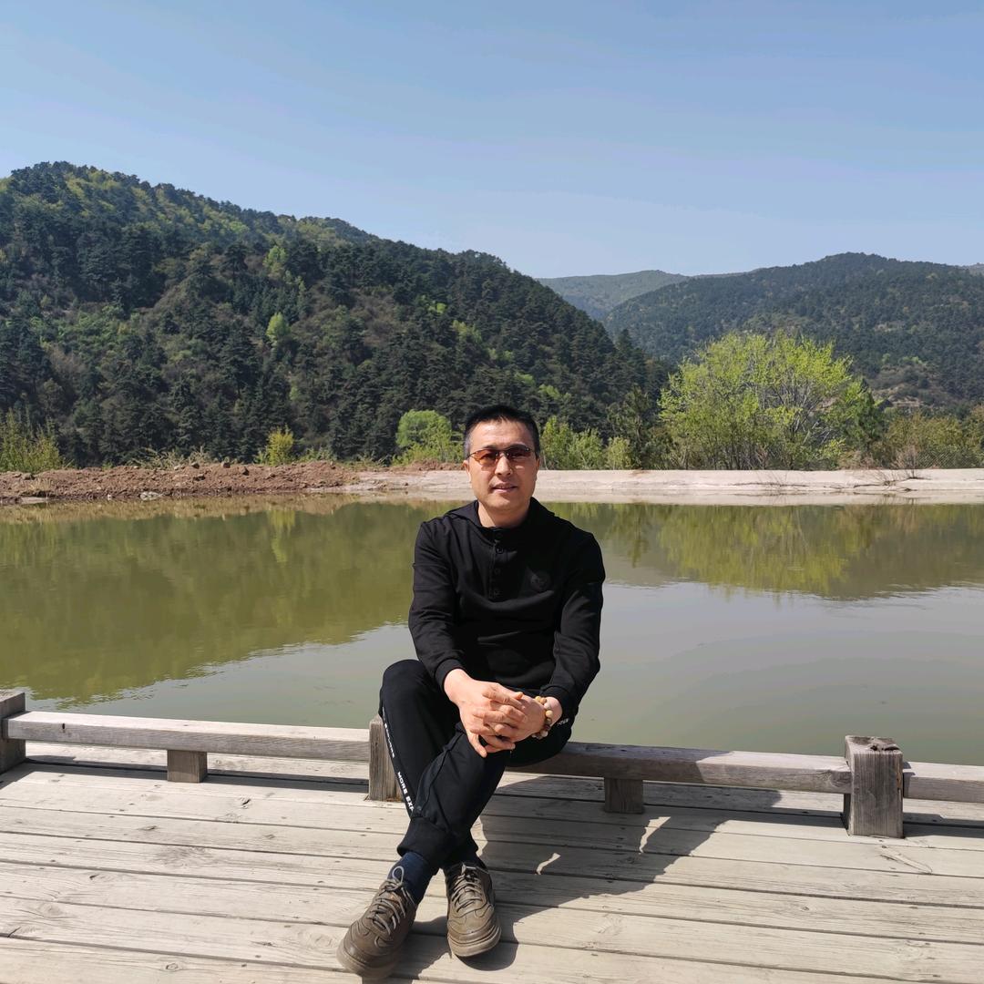 山西领润文化有限公司     王晓峰