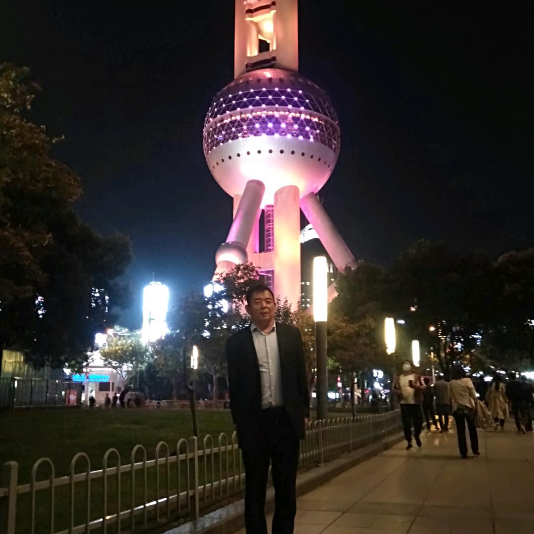 我只是个传说