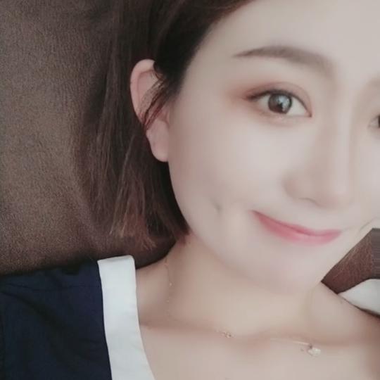 小仙女（游三助理）