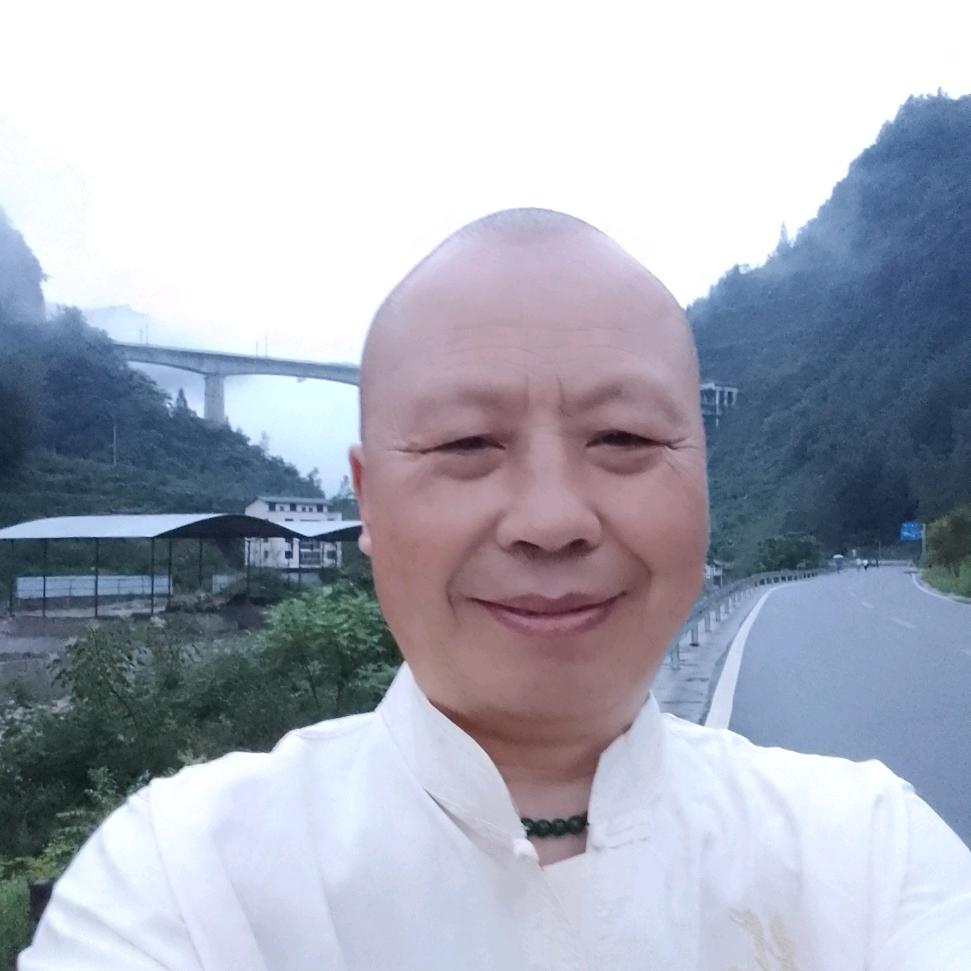 快乐家人（手机摄影）