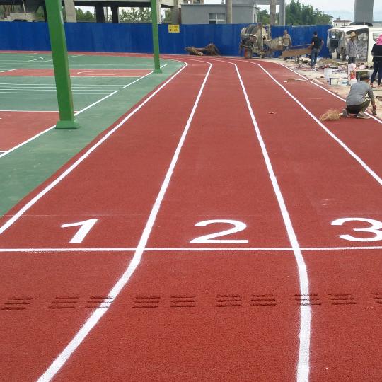 做EPDM，篮球场施工蔡师